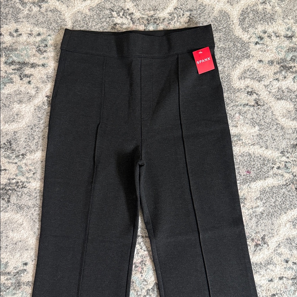 Spanx The Perfect Pant Hi-Rise Flare in Charcoal Heather - Picture 2 of 8